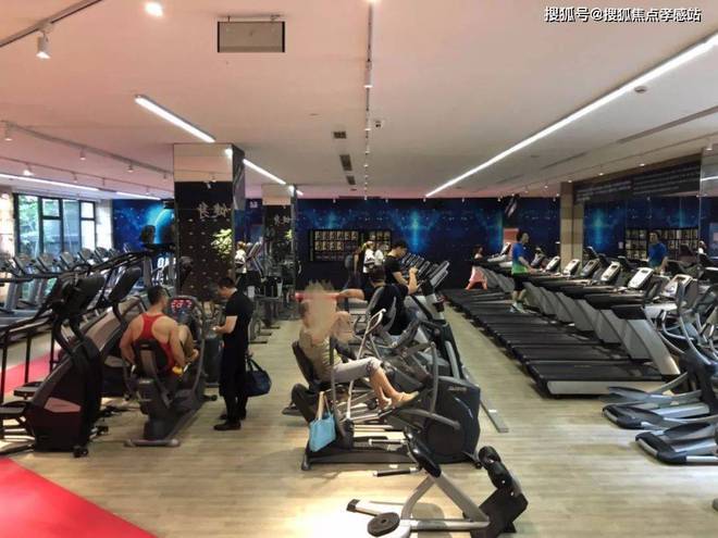 尊国际售楼处发布：品质生活新高度米乐m6登录入口品尊国际网站 品(图25)